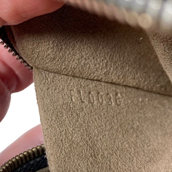 Authentic Louis Vuitton Black Murakami Wapity Multicolor Accessory Case Pouch - Picture 14 of 16